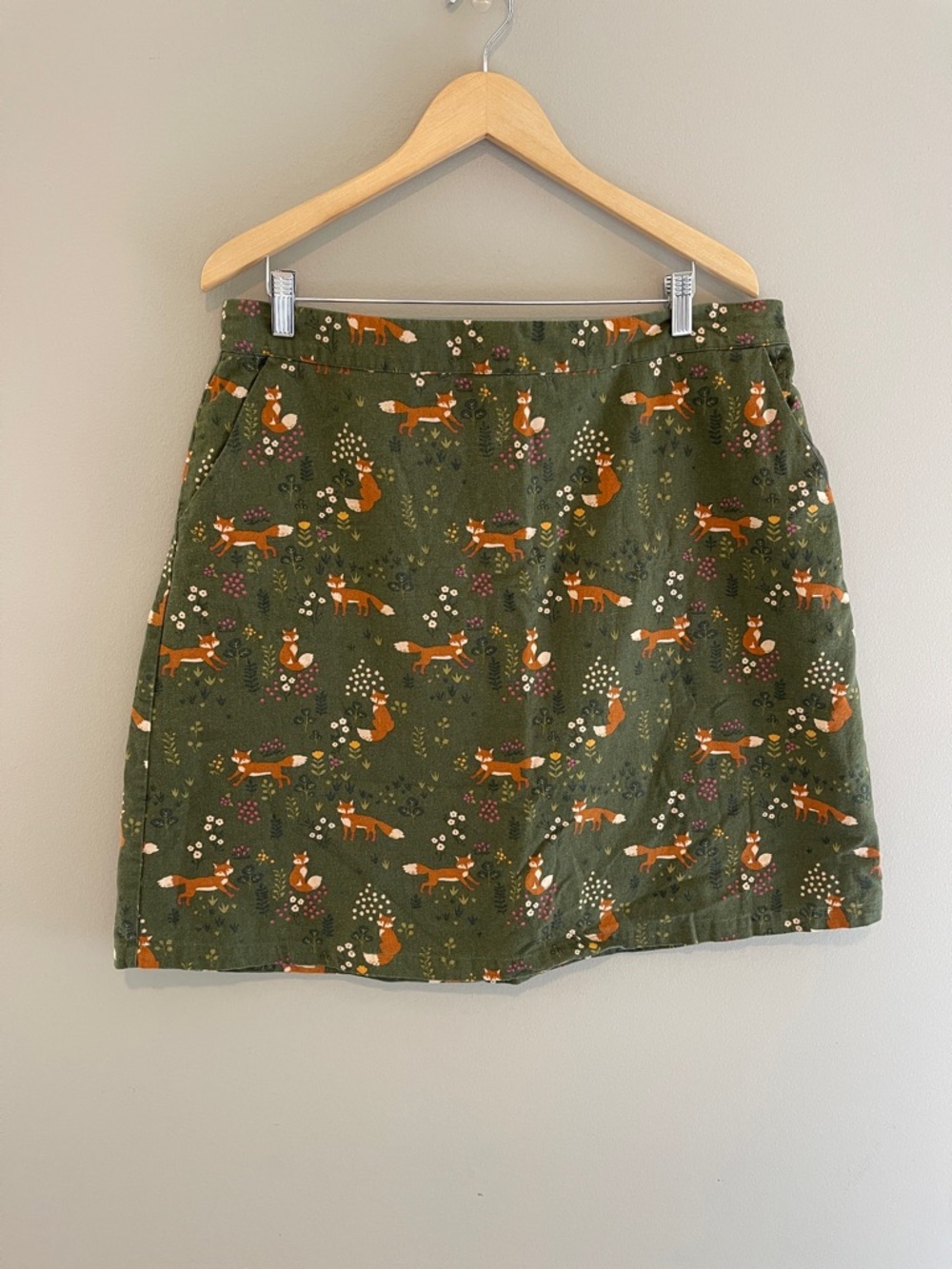 ModCloth x Princess Highway Green Fox Novelty Print Skirt Size 18 Linen Blend